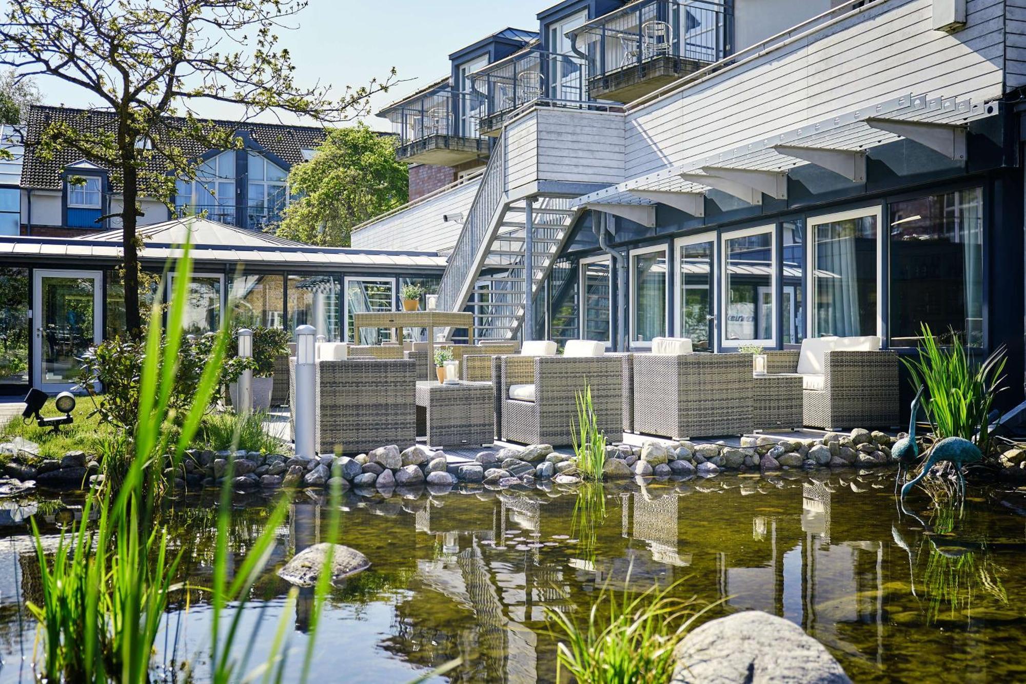 Dorint Strandresort & Spa Ostseebad Wustrow Exterior foto